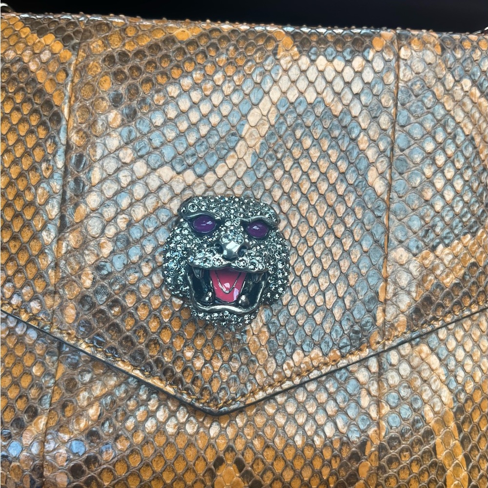 Gucci Thiara Python Clutch with Tiger Head Embellishment - Picture 3 of 13